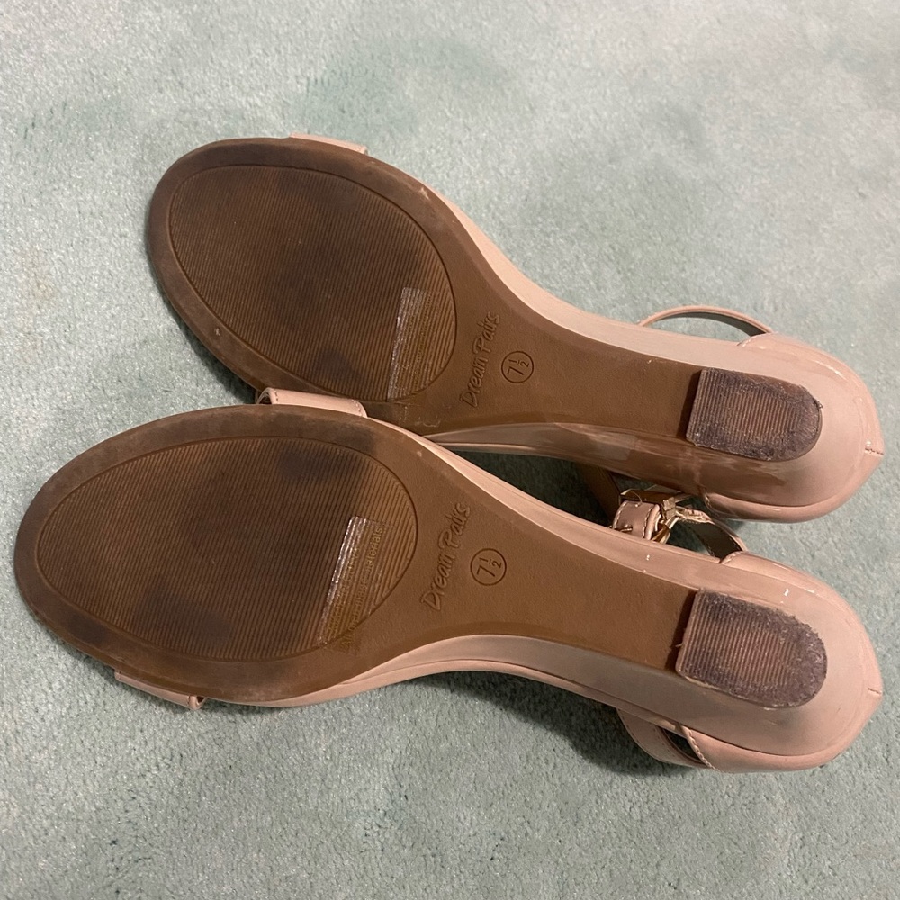Heels - Picture 5 of 6
